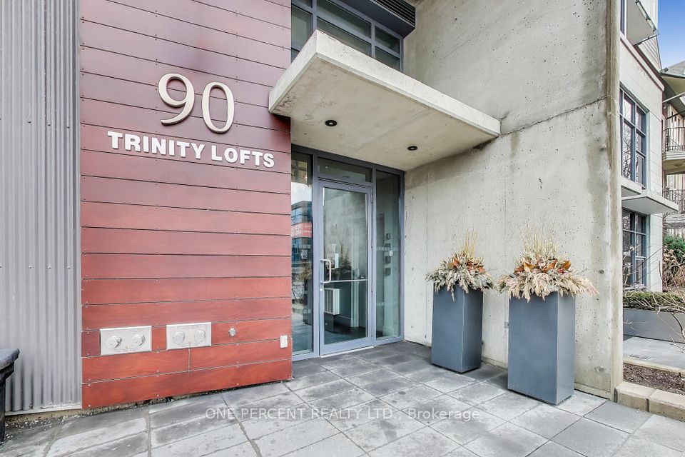 90 Trinity