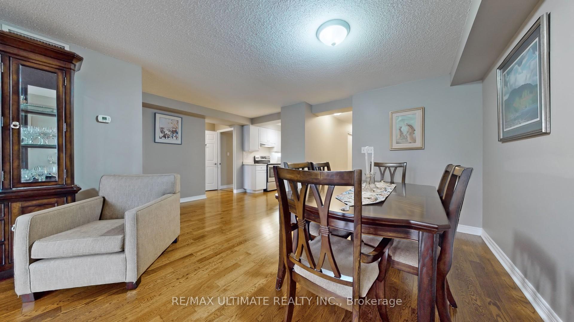 2 Bedrooms Condo at 645 Millwood, Toronto For sale