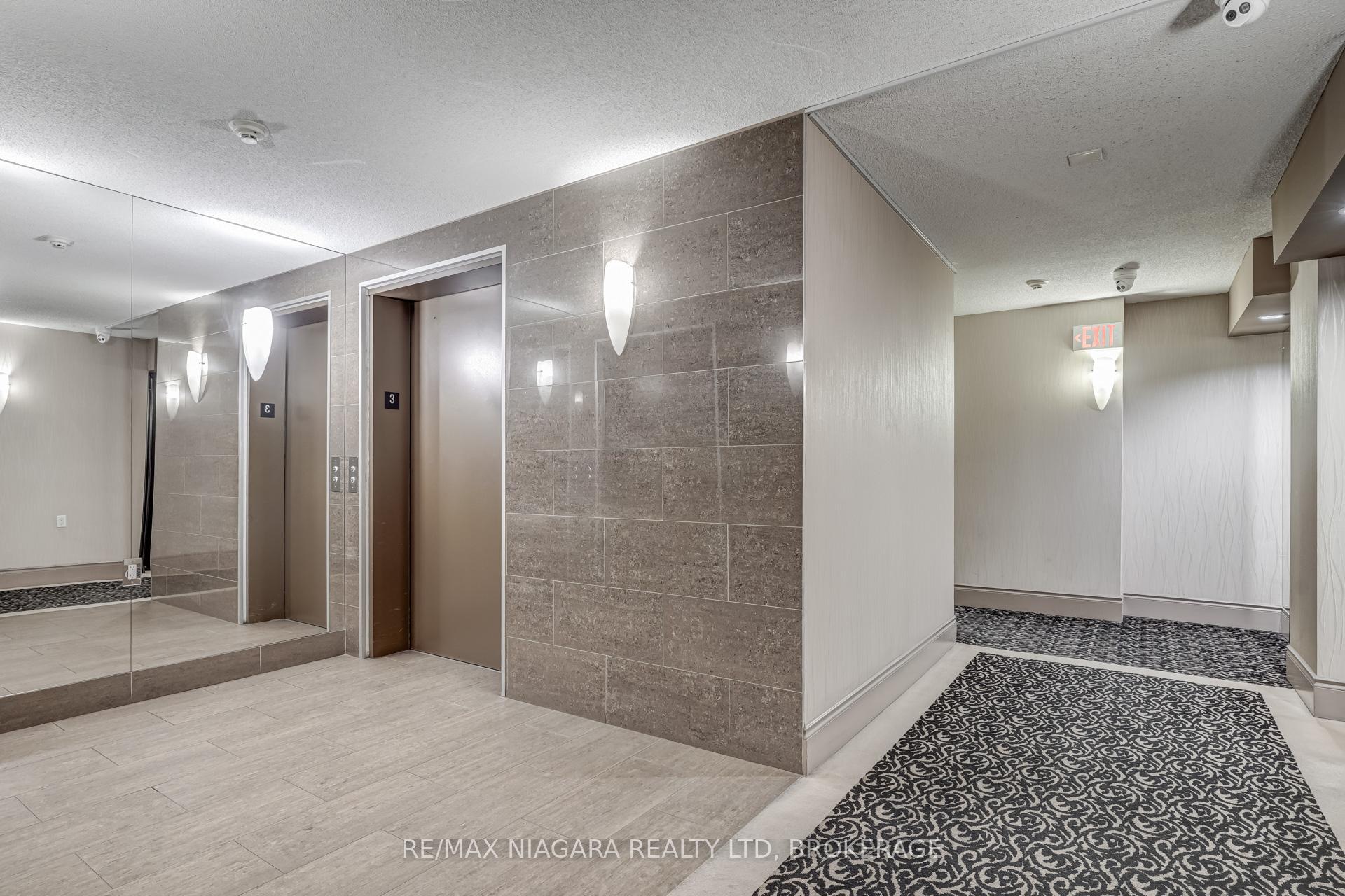 2 Bedrooms Condo at 872 Sheppard, Toronto For sale