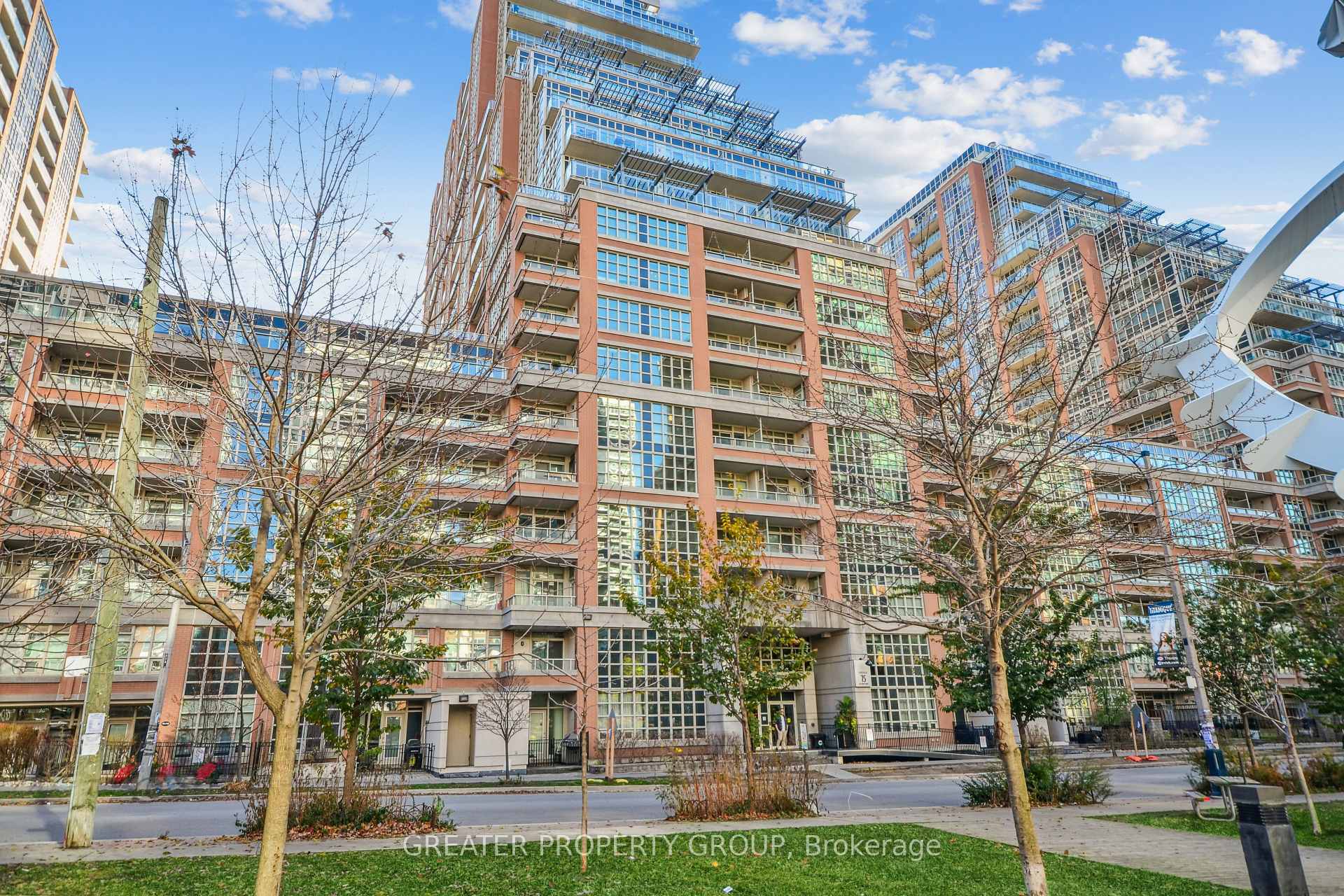 2 Bedrooms Condo at 75 East Liberty,  Toronto For sale