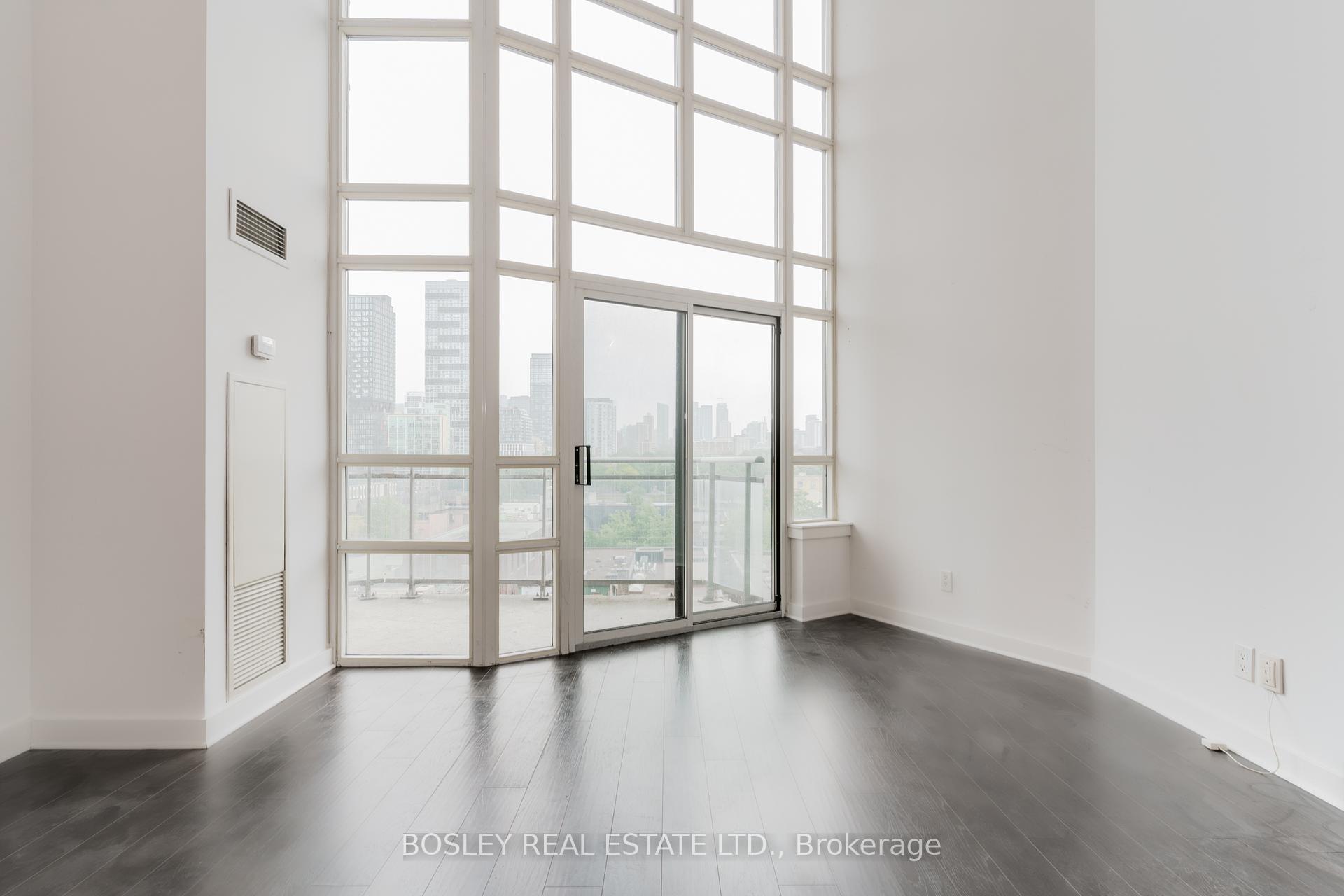 1 Bedroom Condo at 255 Richmond, Toronto For sale