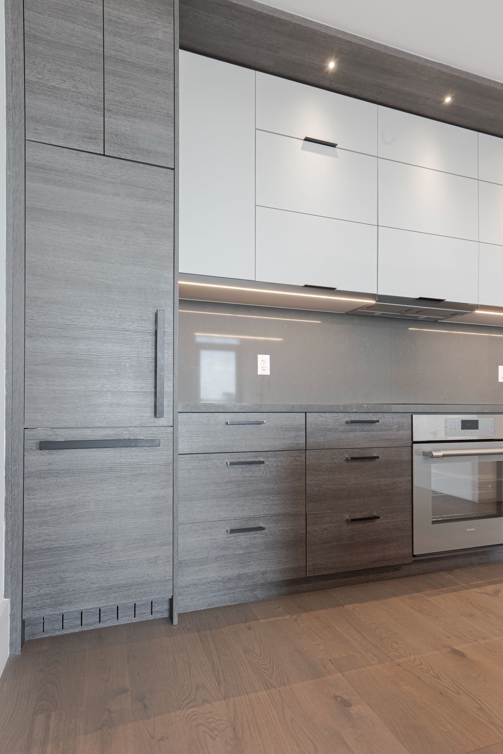 215 Lonsdale Road 1806