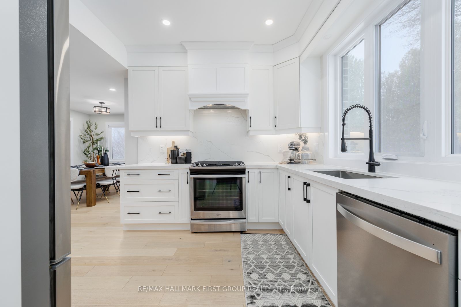 64 Bradley Boulevard