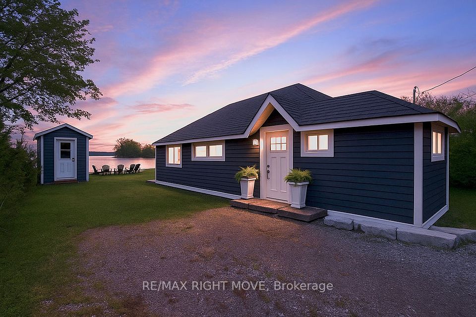 4458 Plum Point