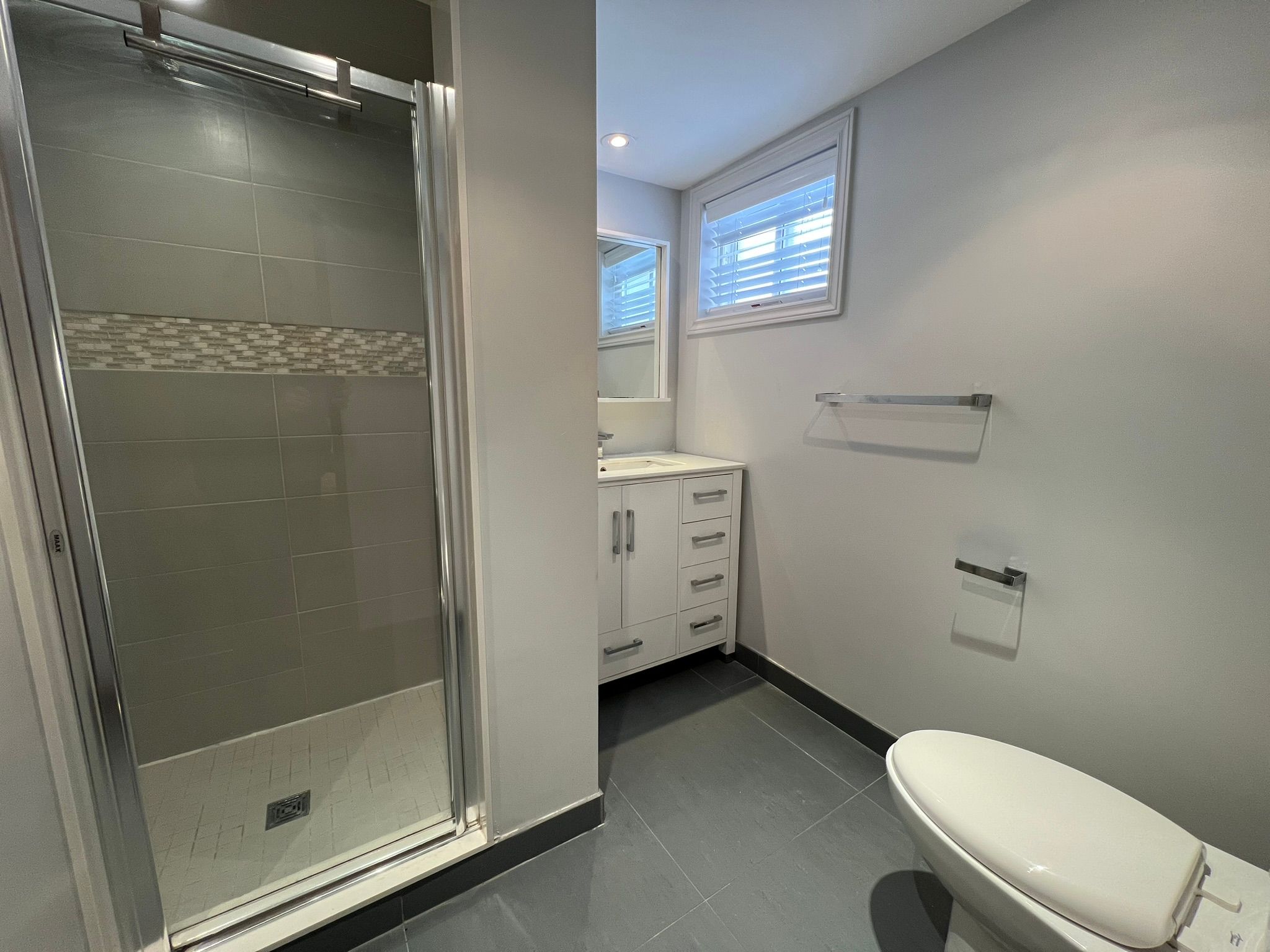 118 Almore Avenue BSMNT