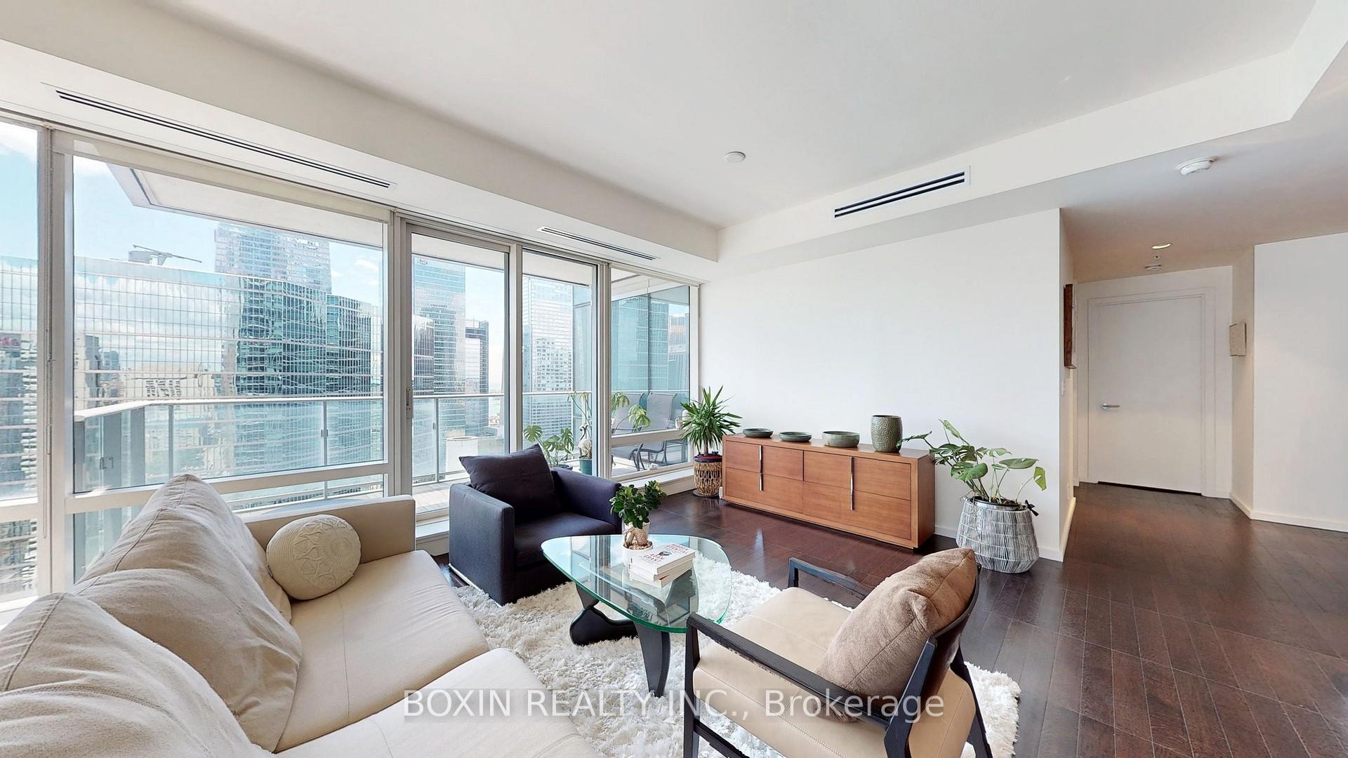2 Bedrooms Condo at 180 University,  Toronto For sale