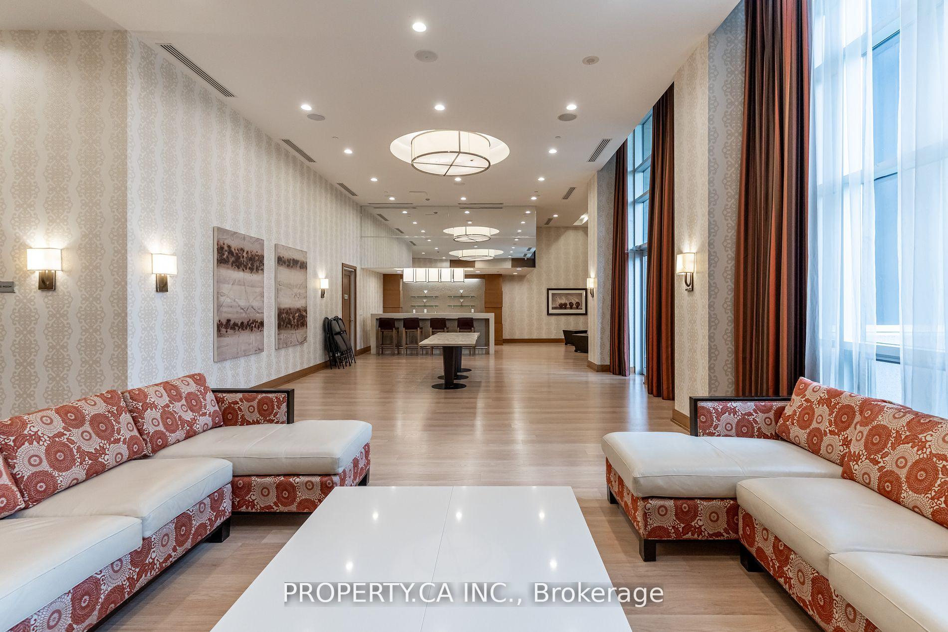 2 Bedrooms Condo at 100 Harrison, Toronto For sale