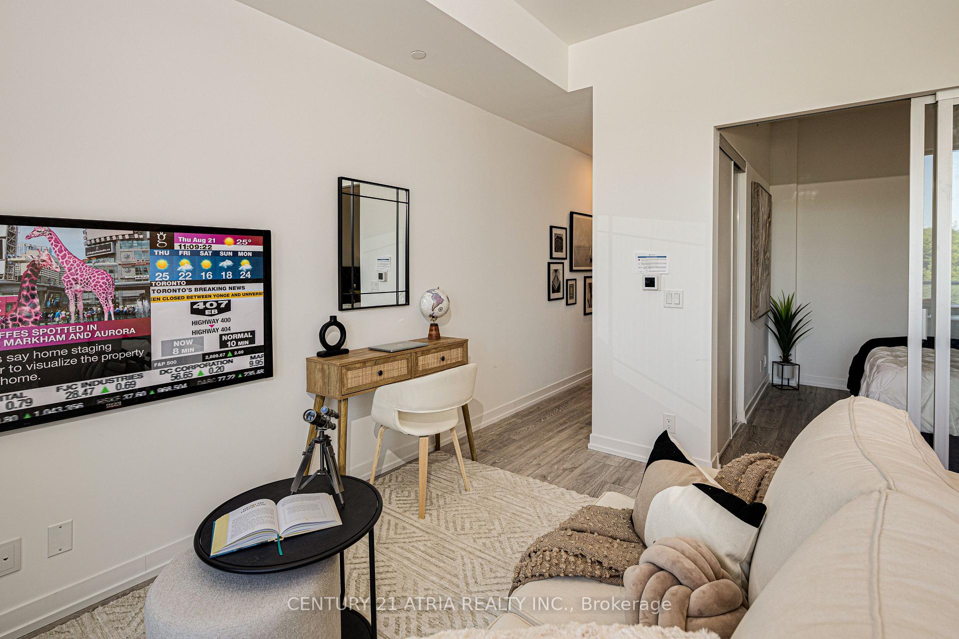 1 Bedroom Condo at 2020 Bathurst,  Toronto For sale