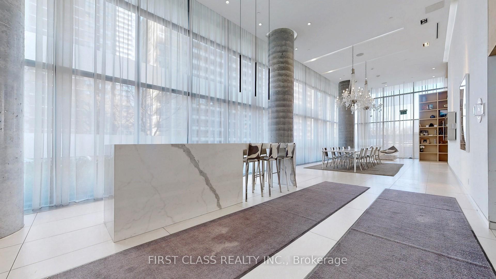 2 Bedrooms Condo at 185 Roehampton, Toronto For sale