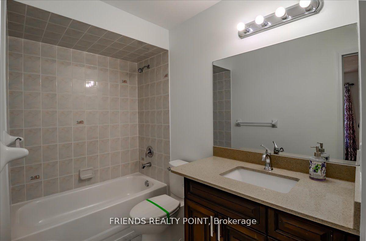 4 Bedrooms Condo at 1075 Ellesmere, Toronto For sale
