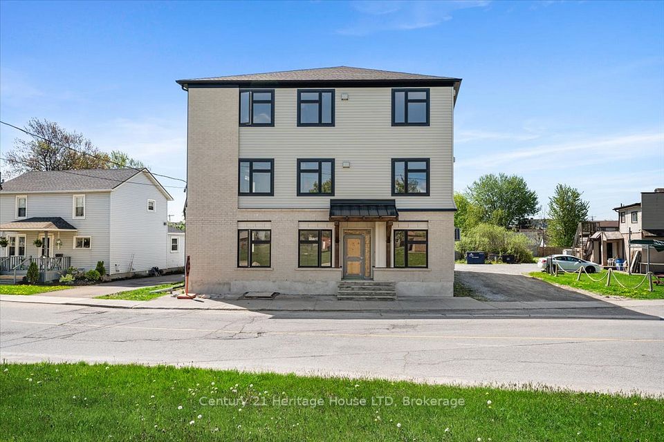 #9 - 89 Durham Street, Port Colborne, ON L3K 1C9
