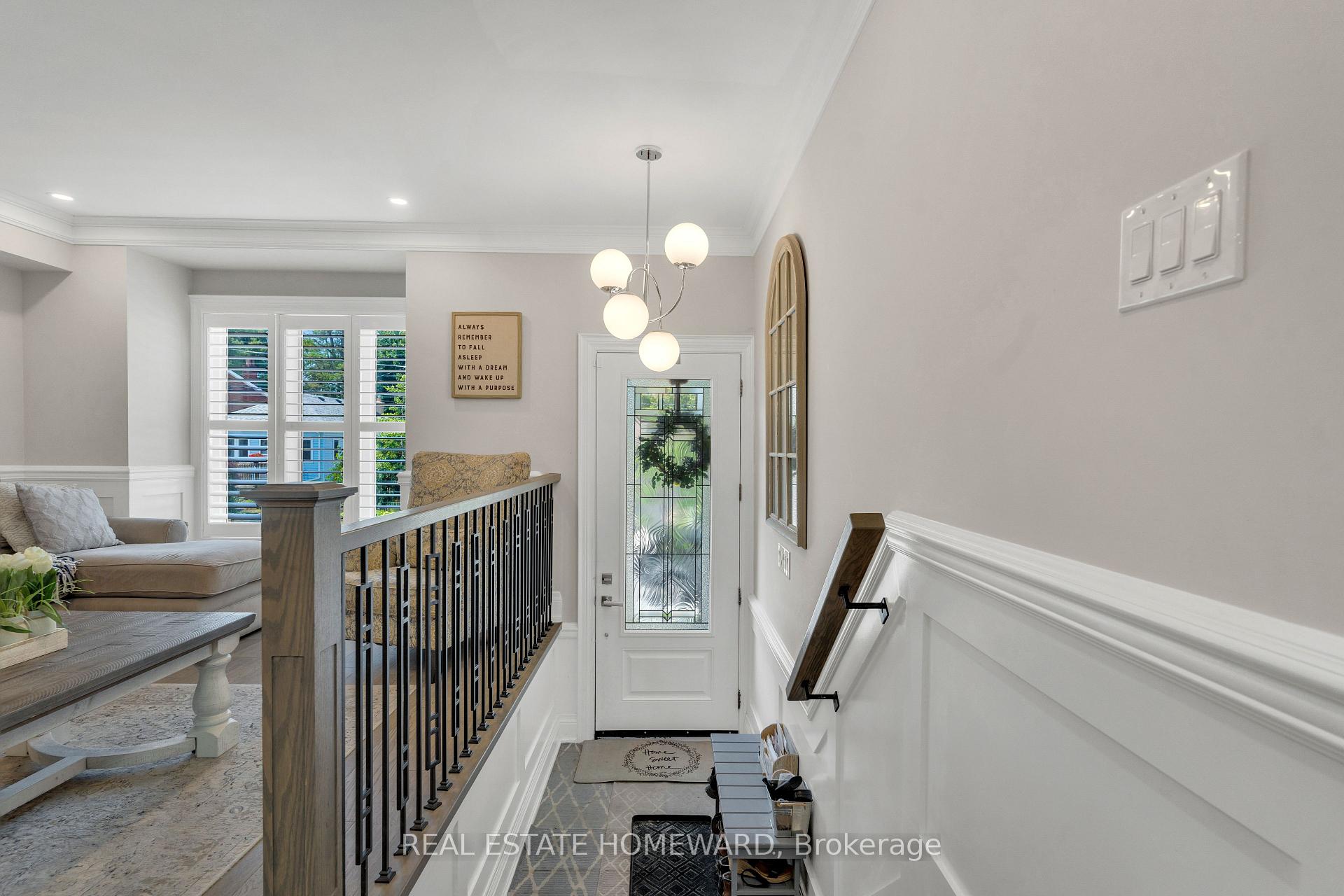 109B Robinson Avenue, Toronto, ON M1L 3T2