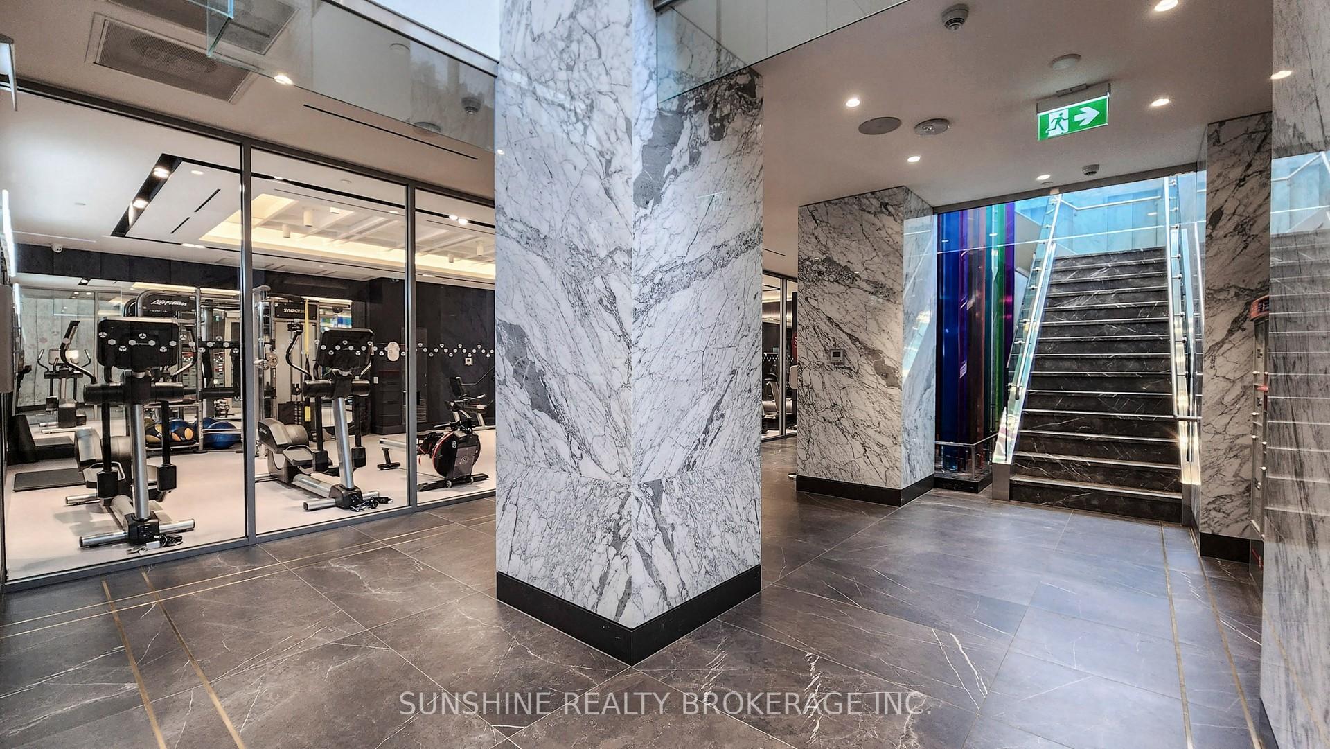 3 Bedrooms Condo at 118 Merchants’ Wharf, Toronto For sale