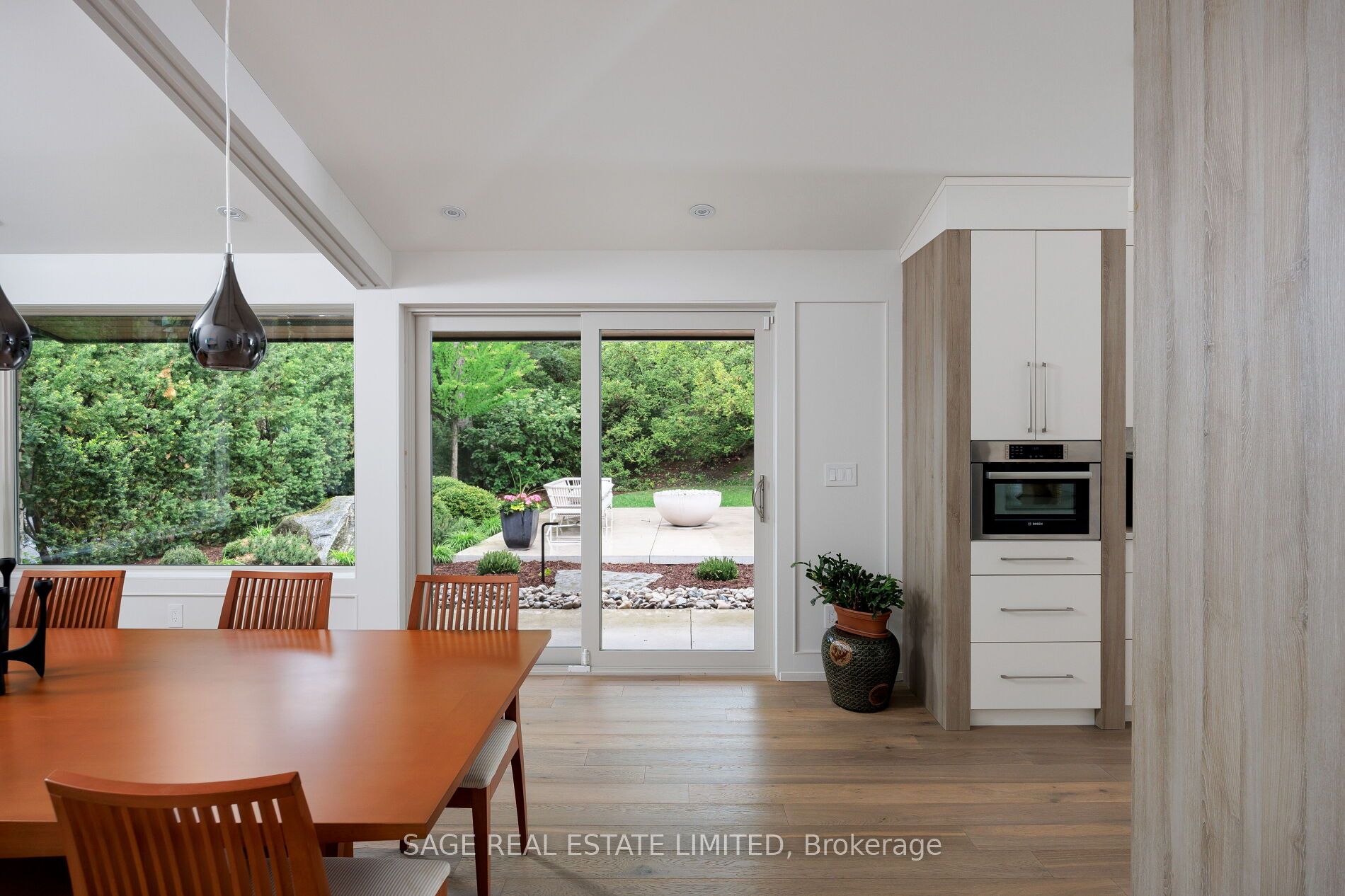 16 Ripplewood Road