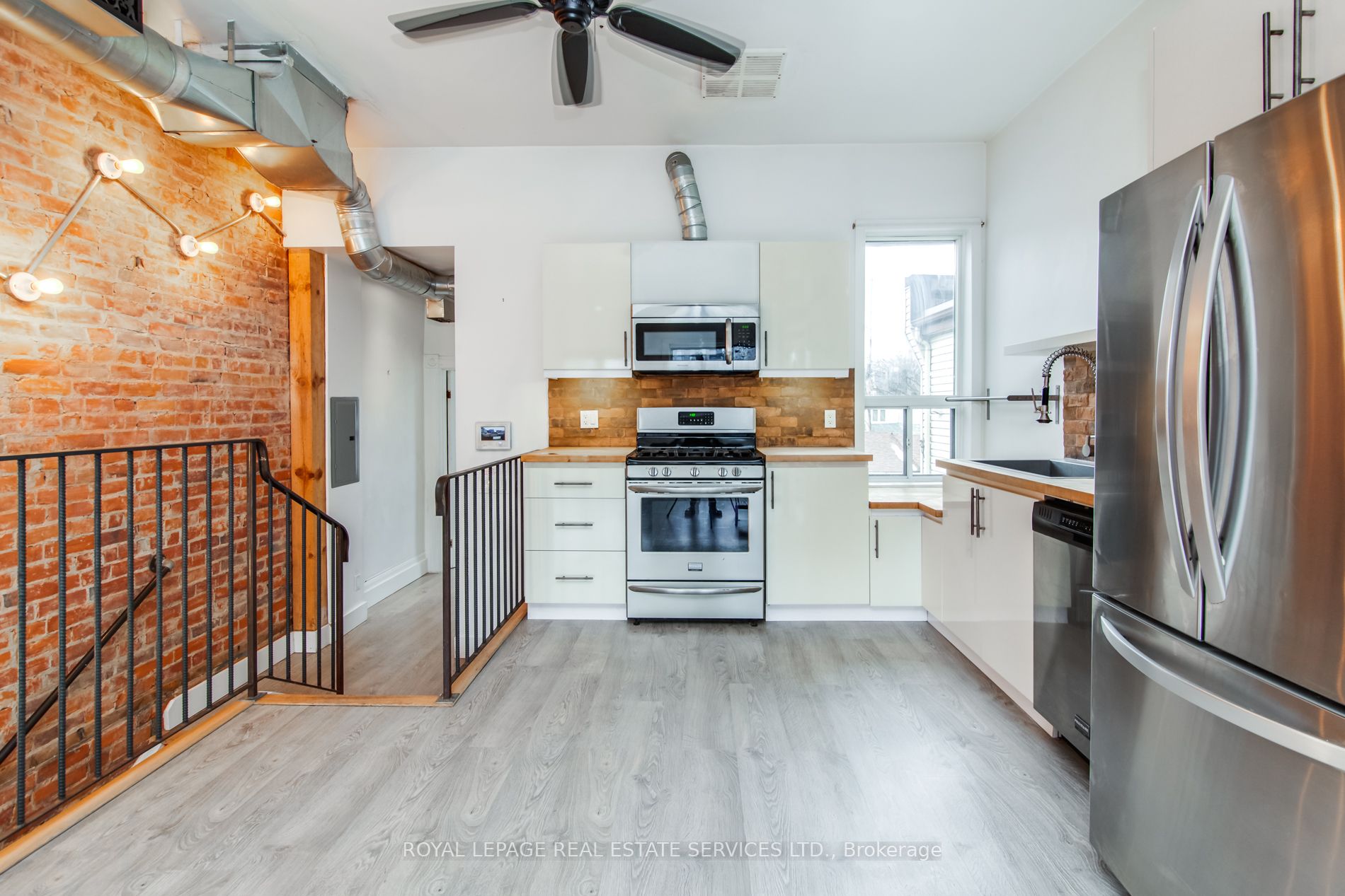 53 Gladstone Avenue, #2