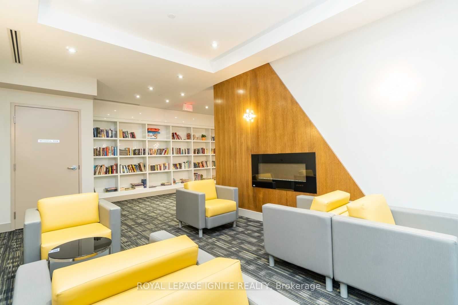 75 Eglinton Avenue W, #1107