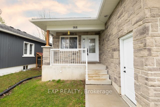 166 Webb Street, Minto, ON N0G 1Z0