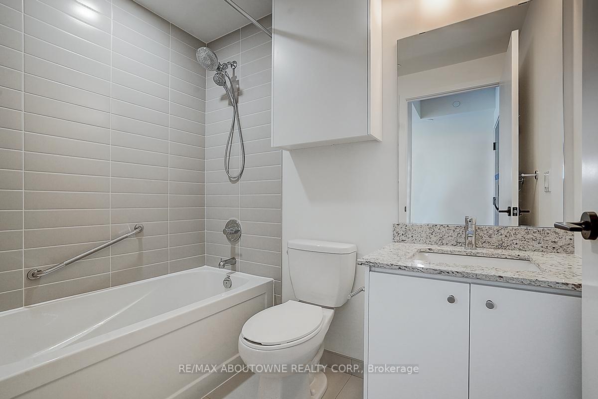 1 Bedroom Condo at 335 Wheat Boom,  Oakville For sale