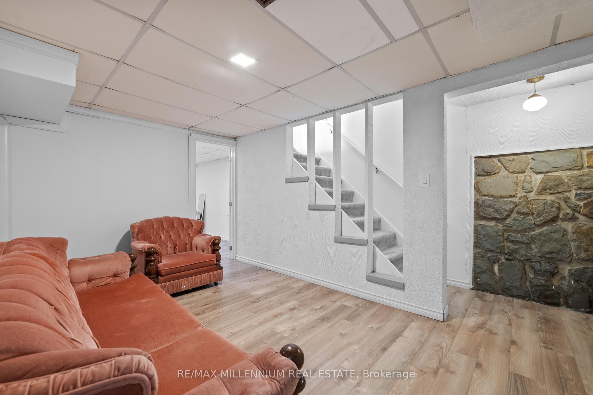 4 Bedrooms Condo at 3339 Council Ring, Mississauga For sale