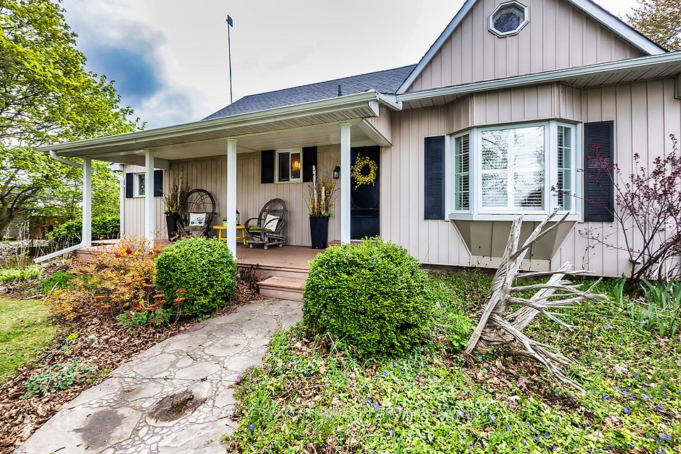 1361 7A Highway, Scugog, ON L9L 1B5