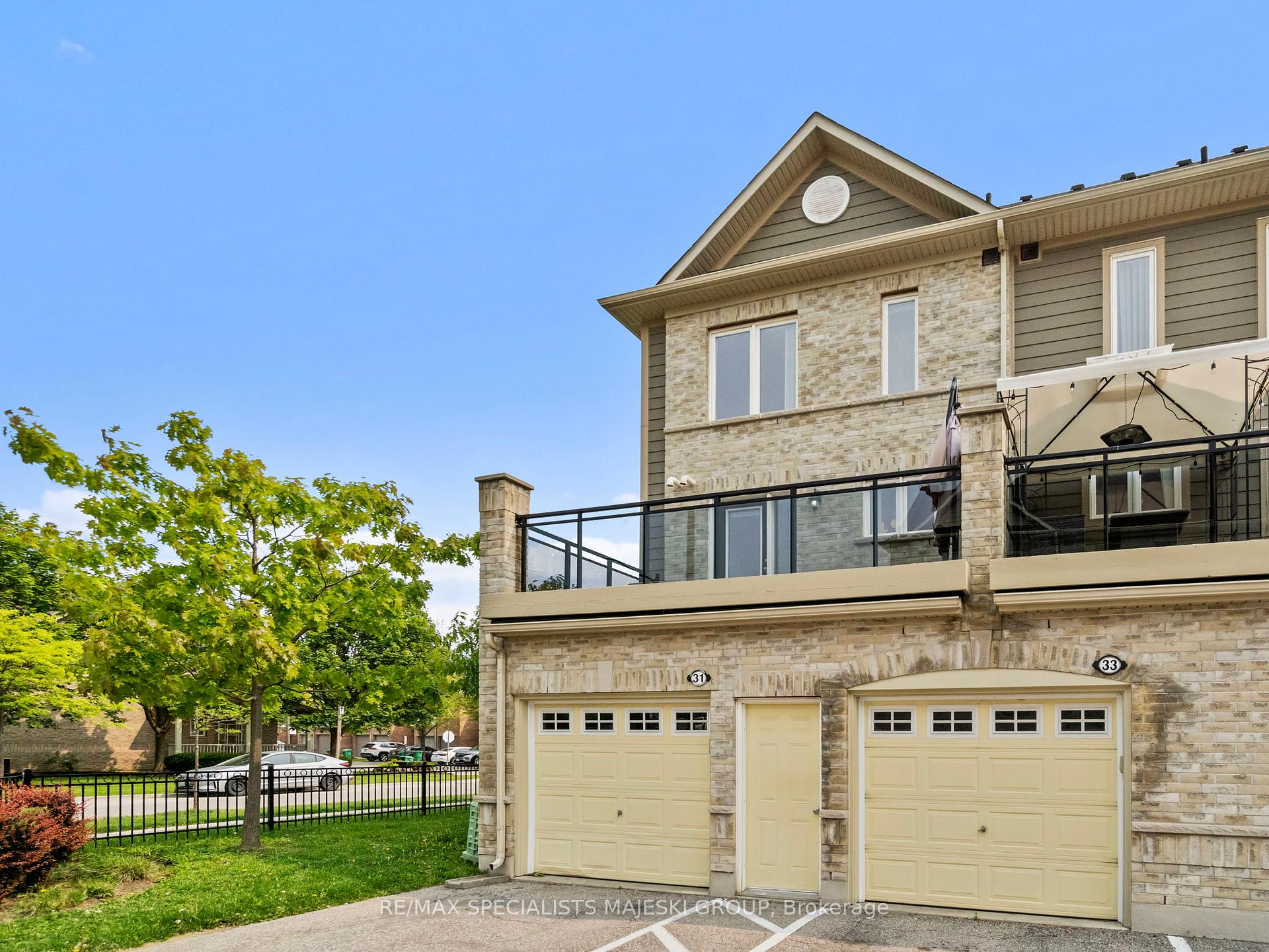 2 Bedrooms Condo at 2891 Rio, Mississauga For sale