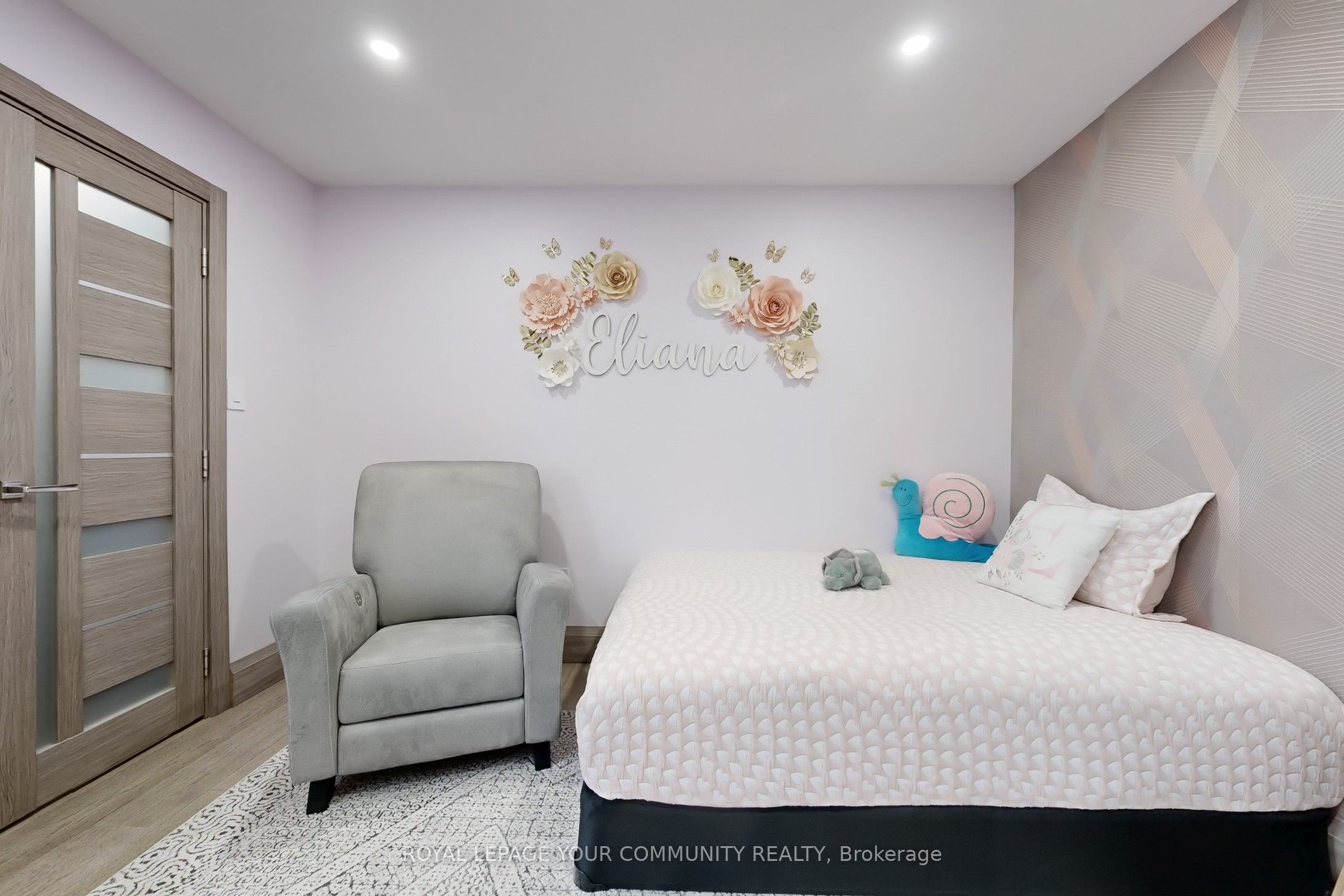 1 Princess Isabella Court, Vaughan, ON L6A 4B3