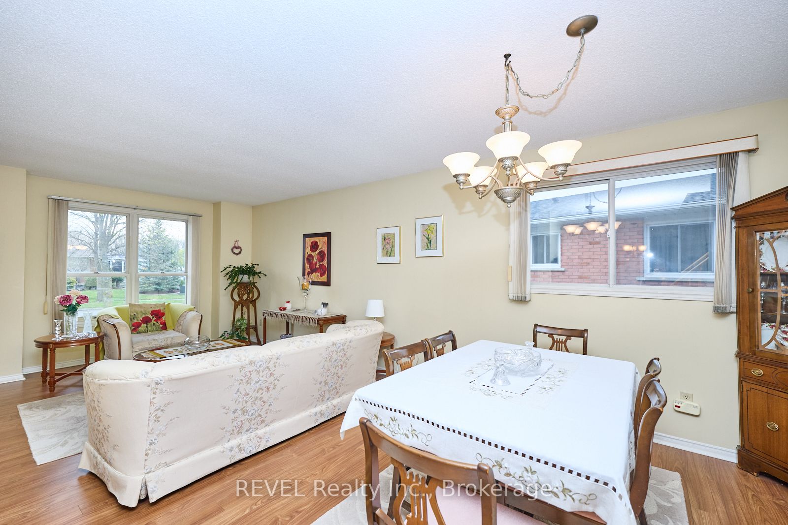 7395 Alex Avenue, Niagara Falls, ON L2G 7V1