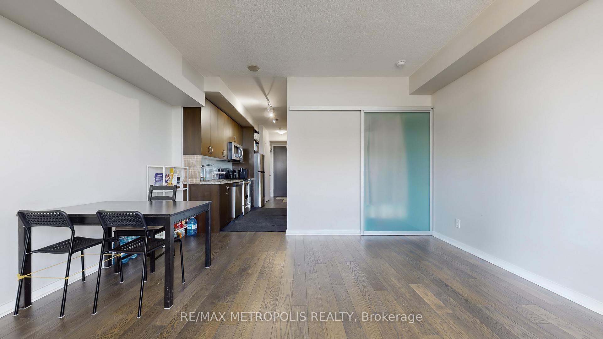 1 Bedroom Condo at 105 The Queensway, Toronto For sale