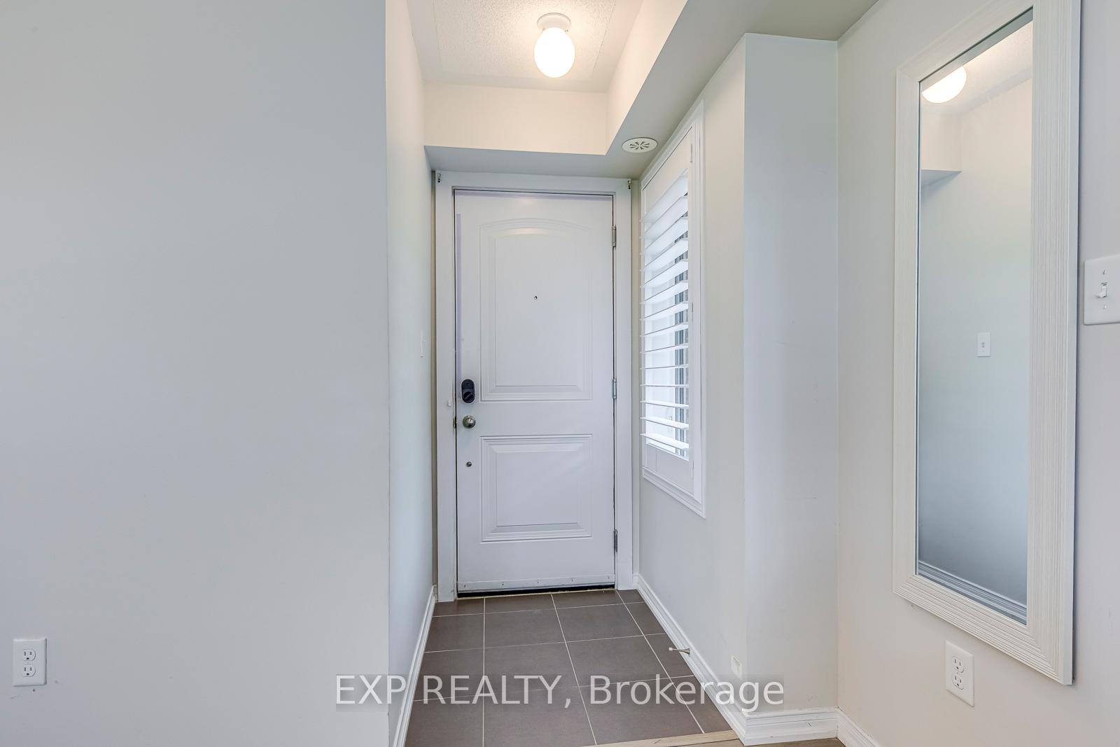 2 Bedrooms Condo at 2484 Post, Oakville For sale