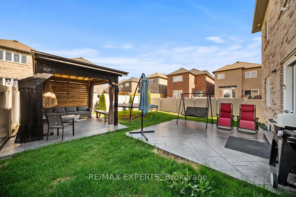 15 Tyndall Drive