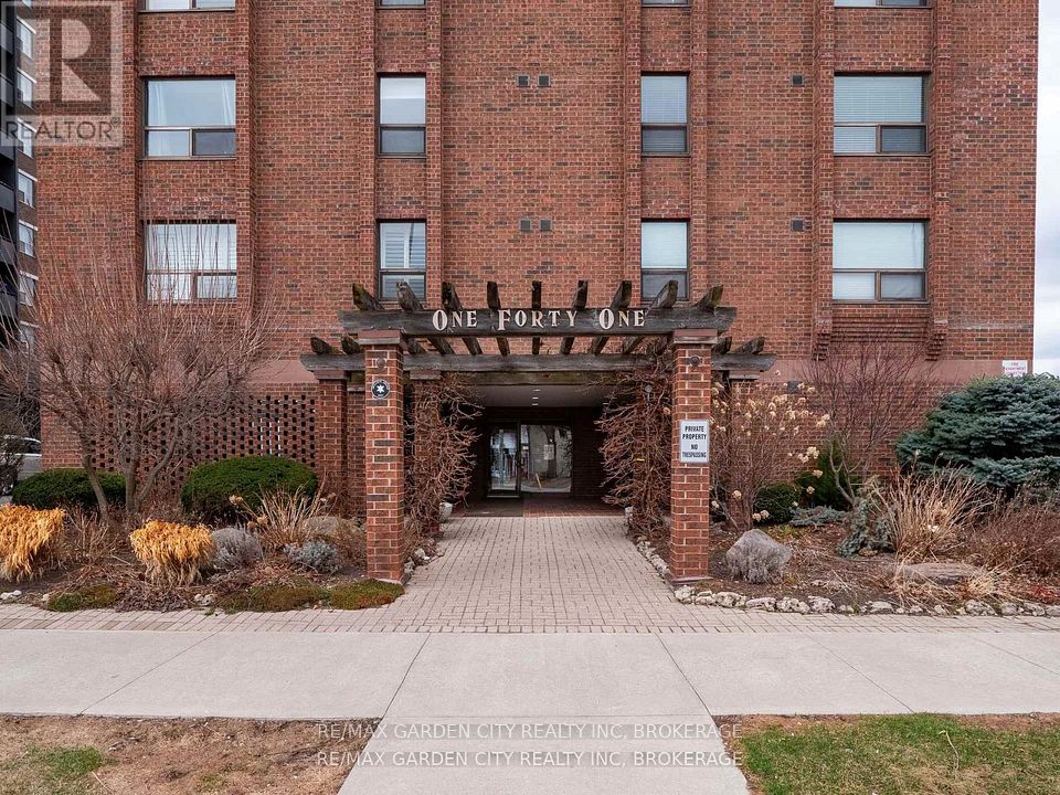 #304 - 141 Church Street, St. Catharines, ON L2R 7L7