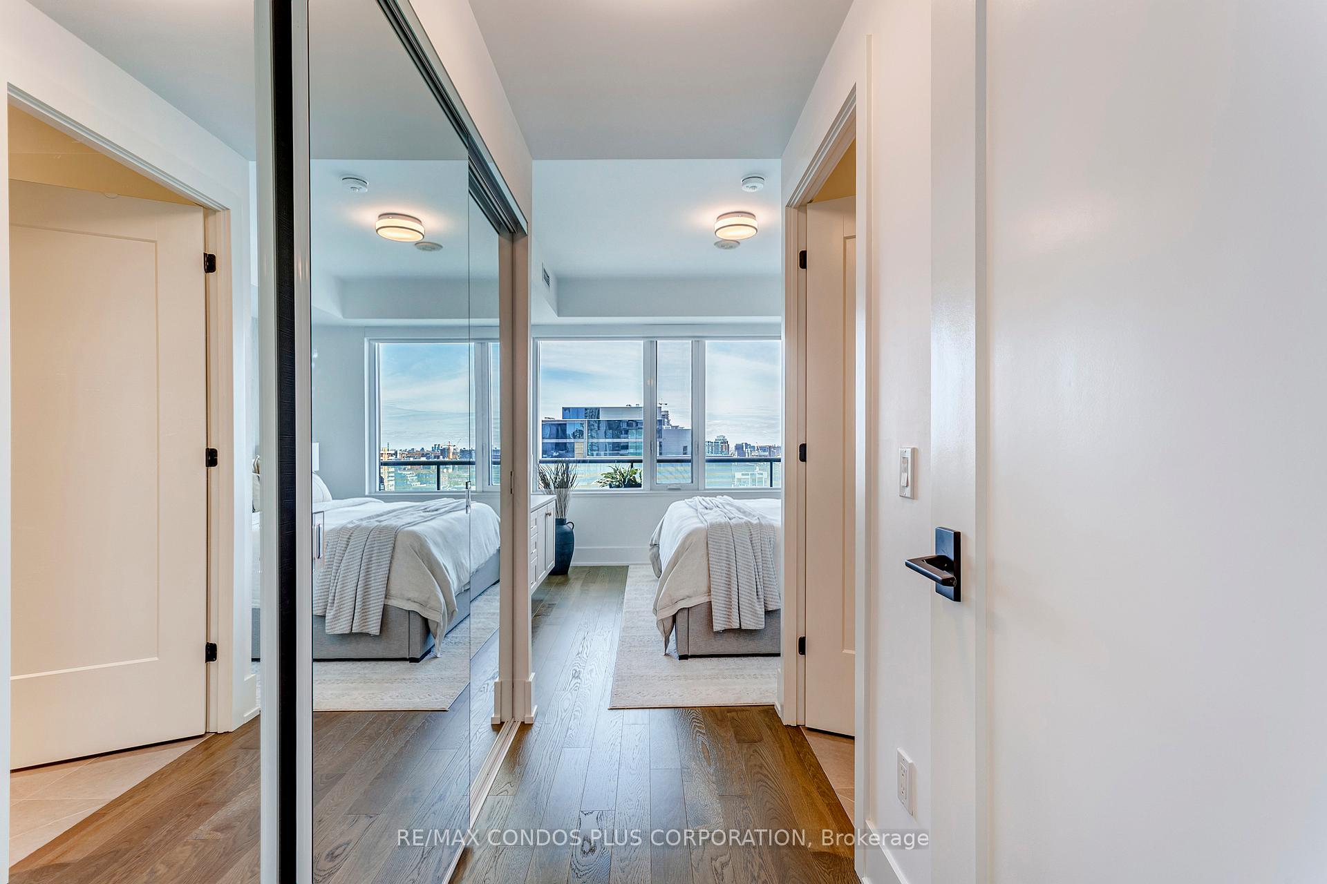 2 Bedrooms Condo at 480 Front, Toronto For sale