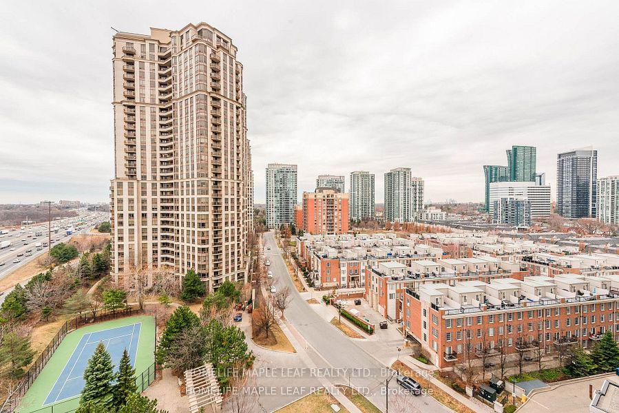 2 Bedrooms Condo at 100 Harrison Garden, Toronto For sale