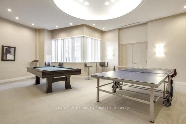 1 Bedroom Condo at 509 Beecroft, Toronto For sale
