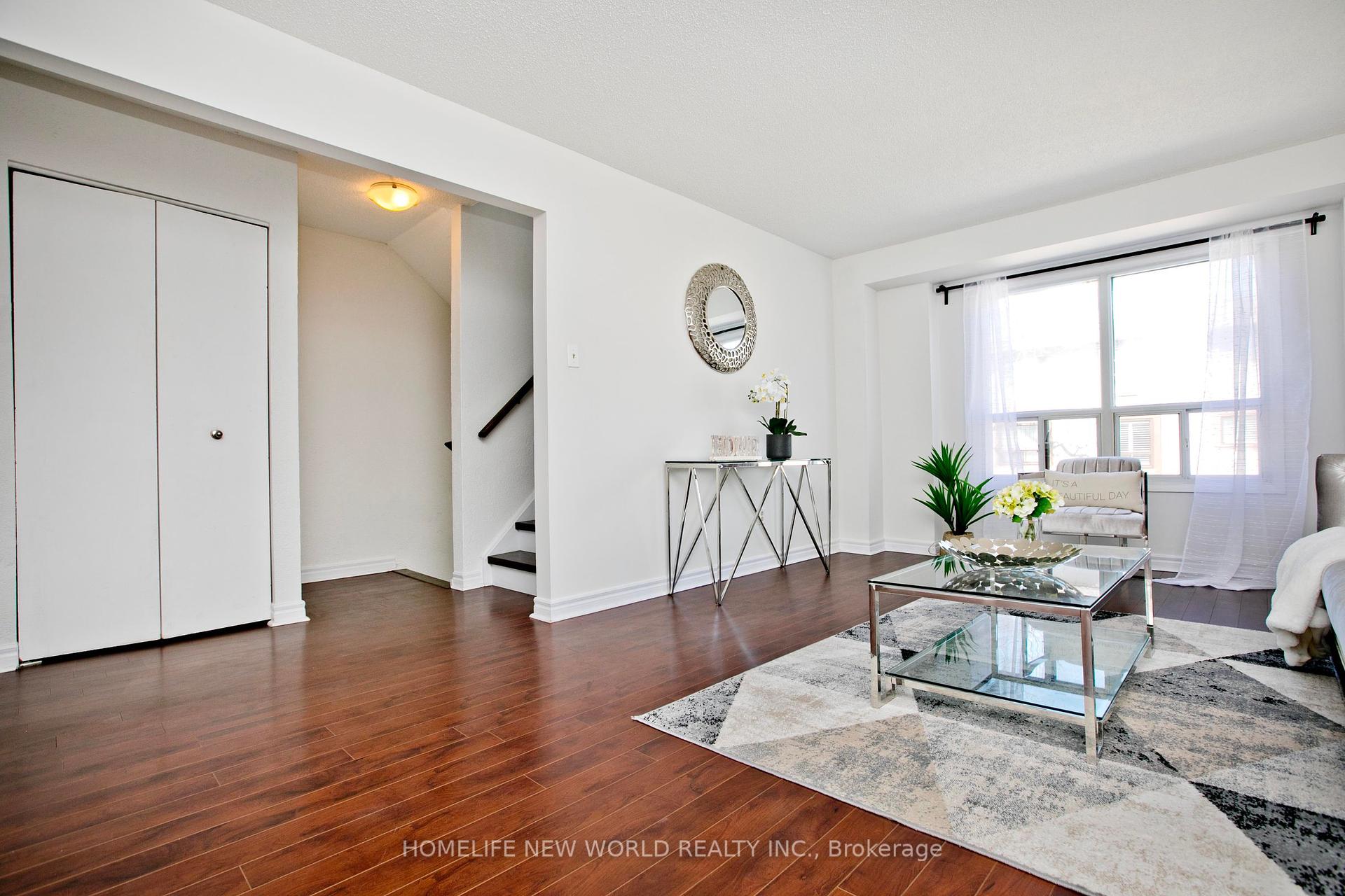 4 Bedrooms Condo at 24 Fundy Bay,  Toronto For sale