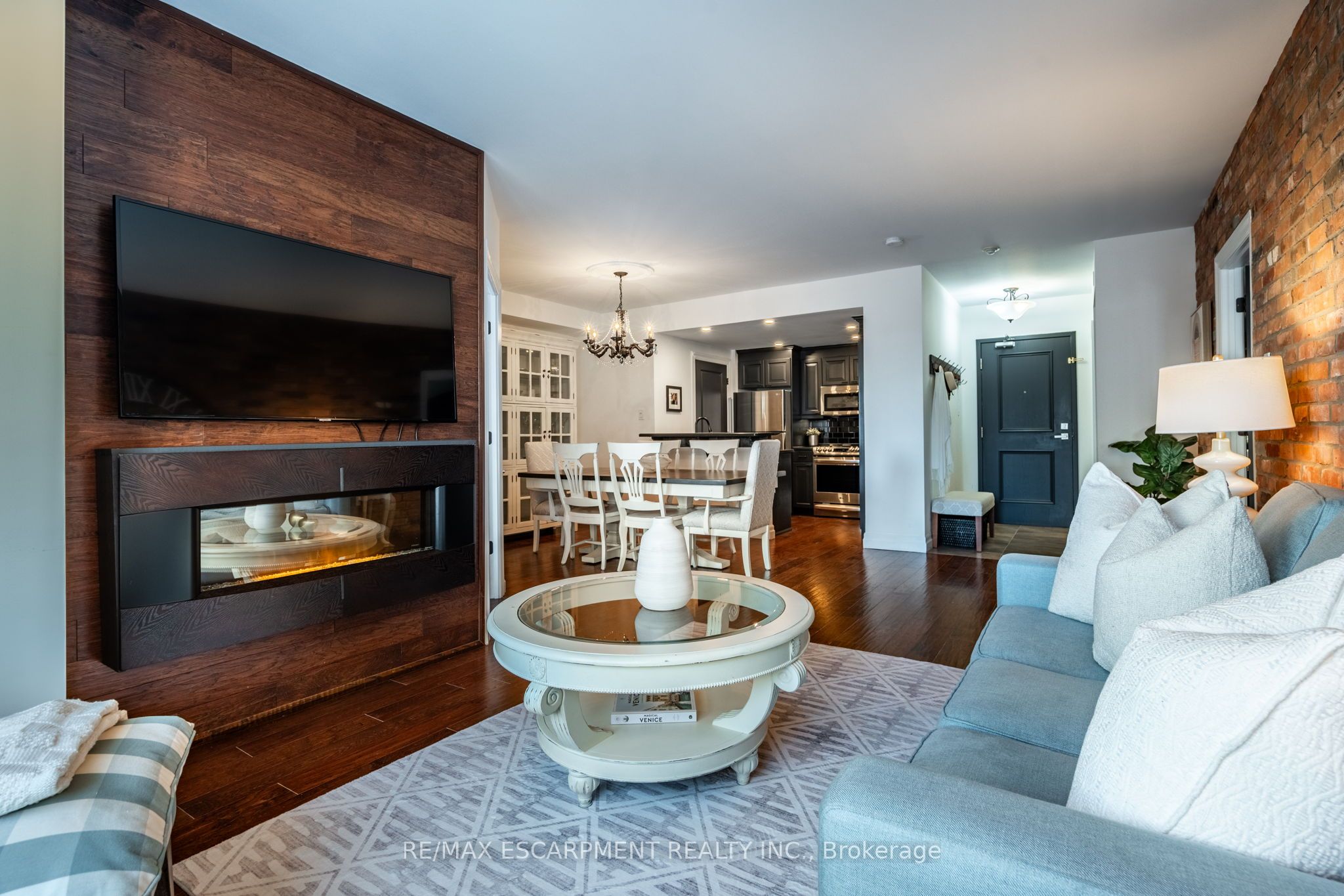430 Pearl Street, #309