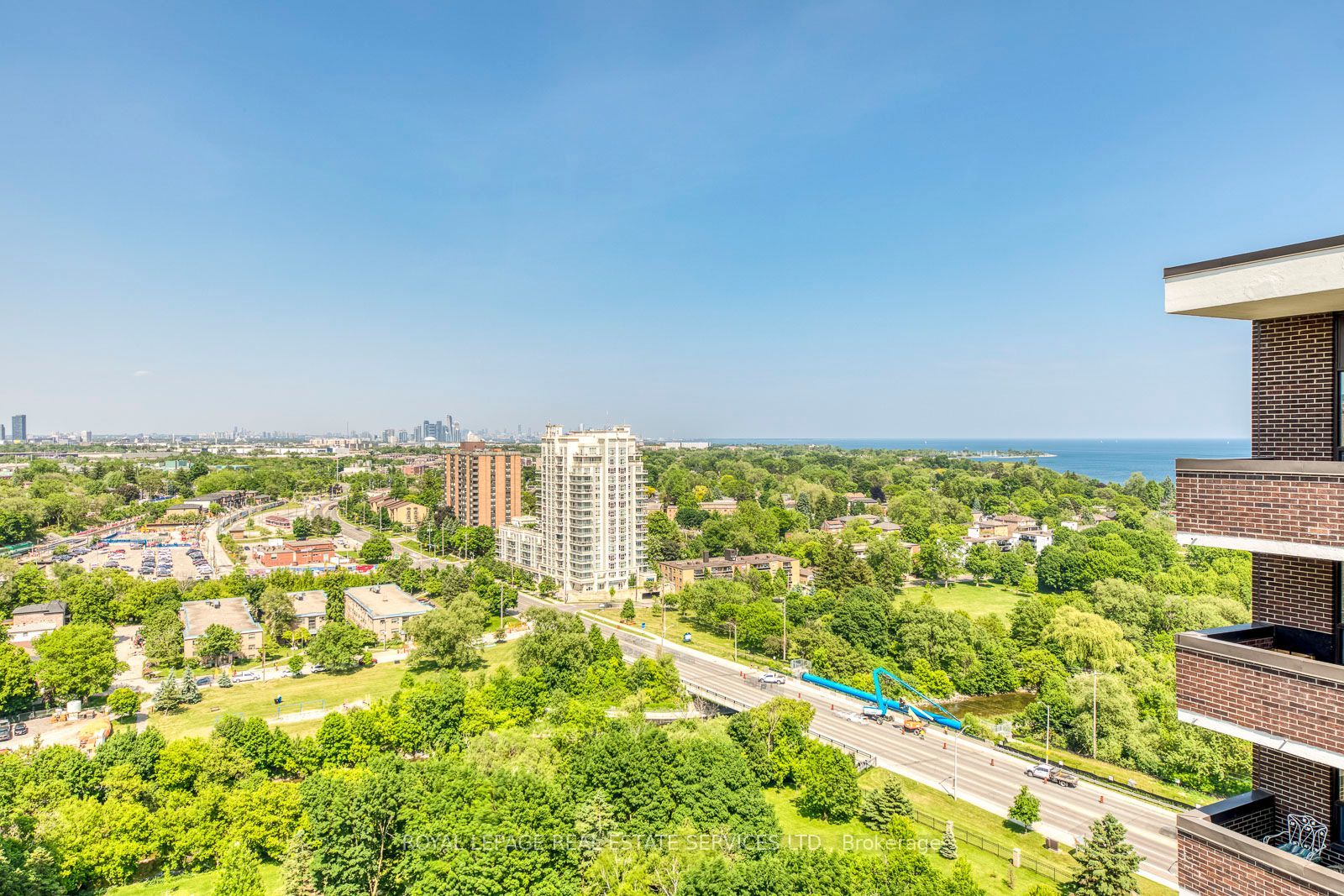 1515 Lakeshore Road E, #PH09