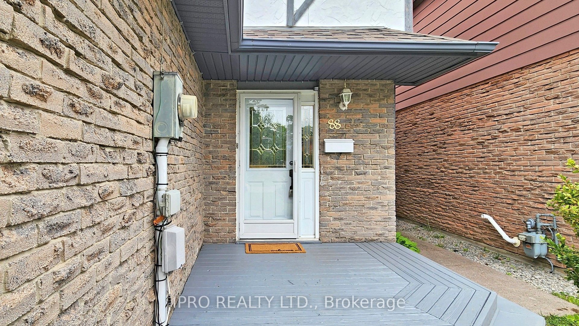 88 Christie Crescent