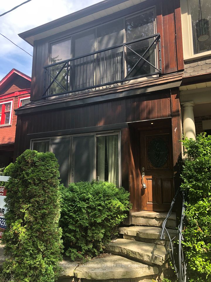 14 Kew Beach Avenue