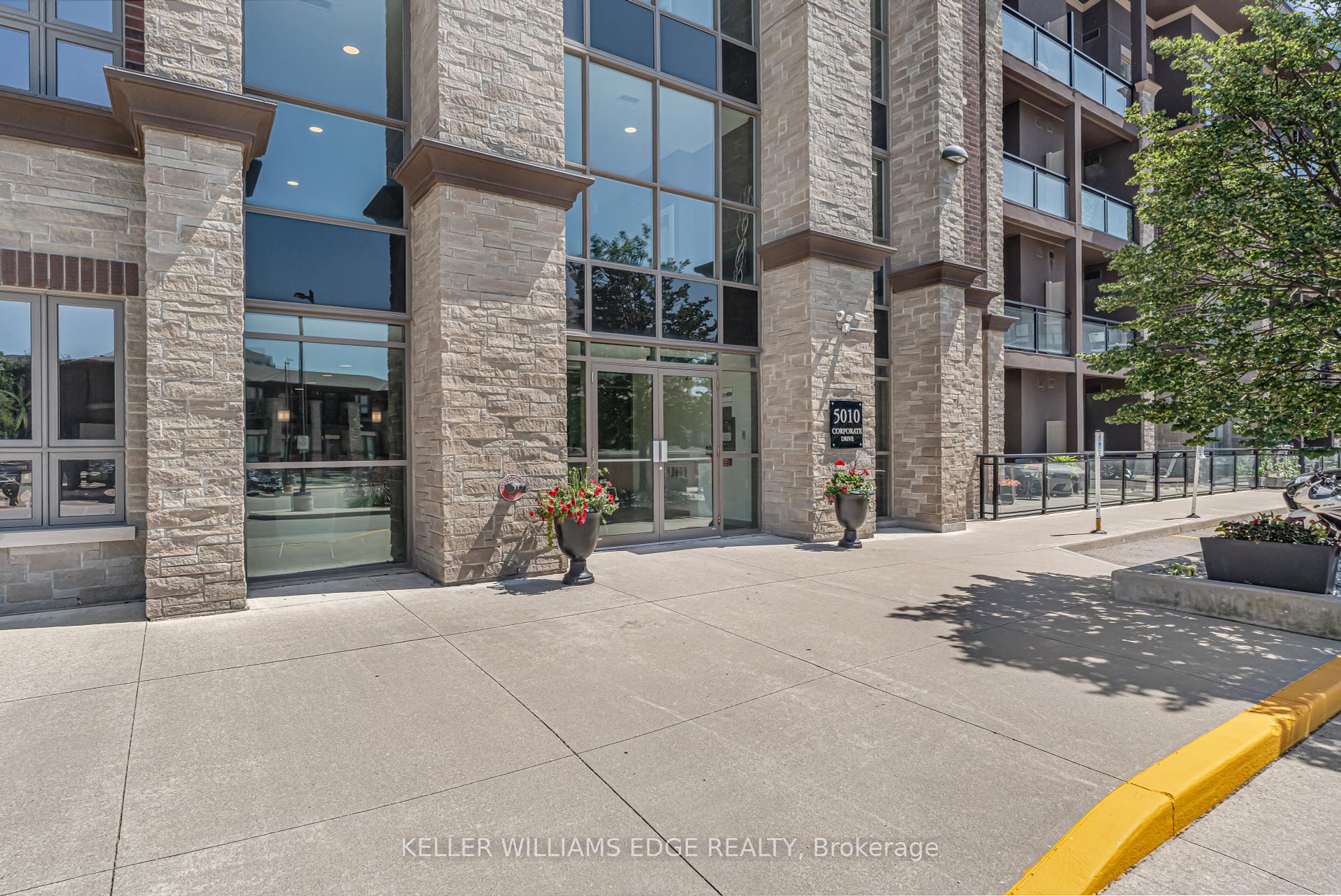 1 Bedroom Condo at 5010 Corporate, Burlington For sale