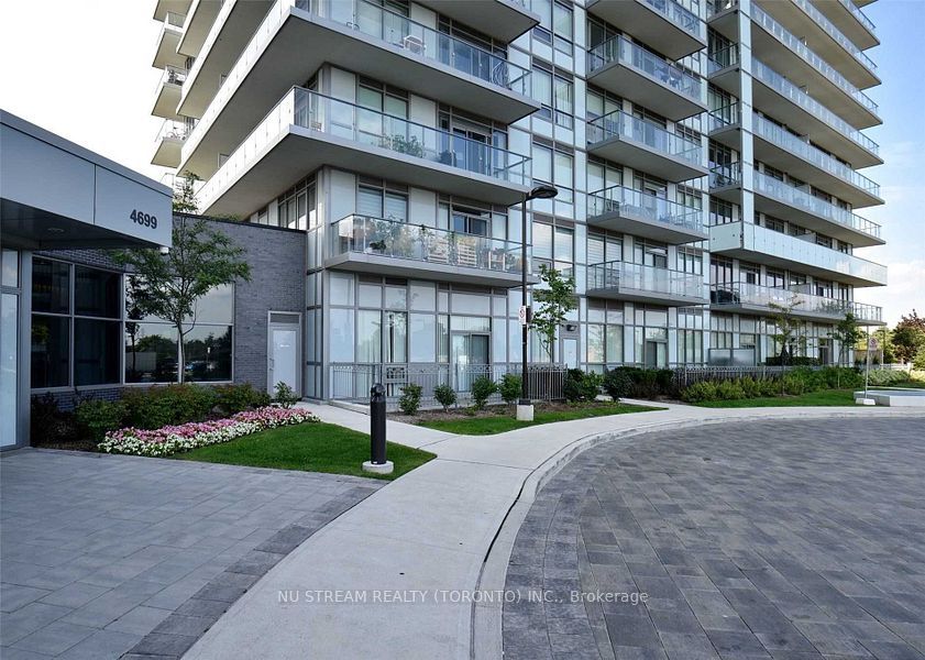 4699 Glen Erin
