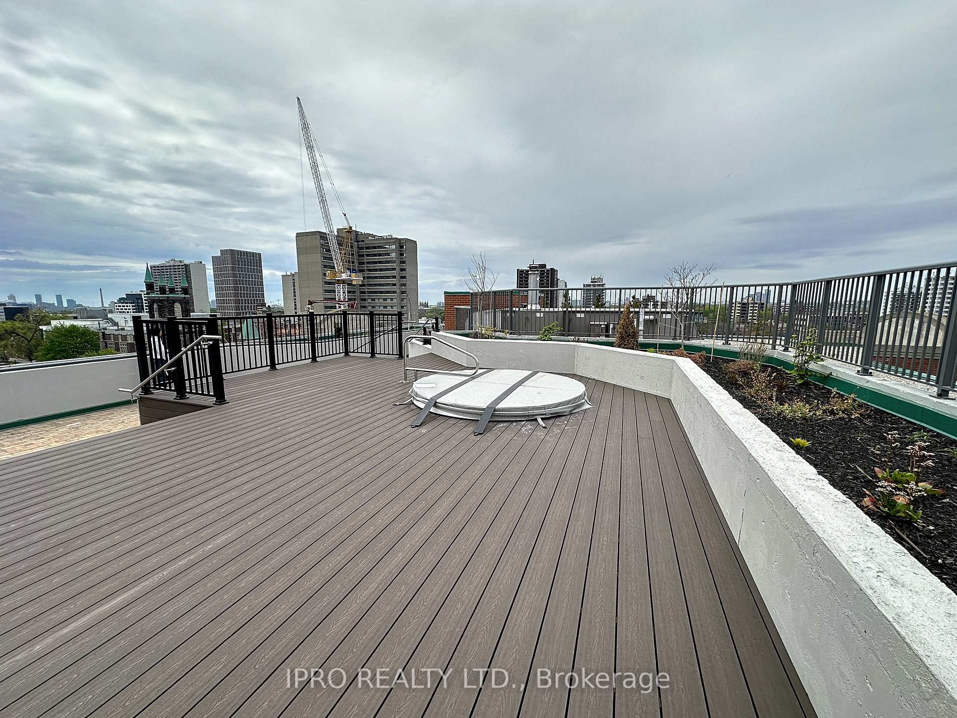 1 Bedroom Condo at 95 Prince Arthur, Toronto For sale