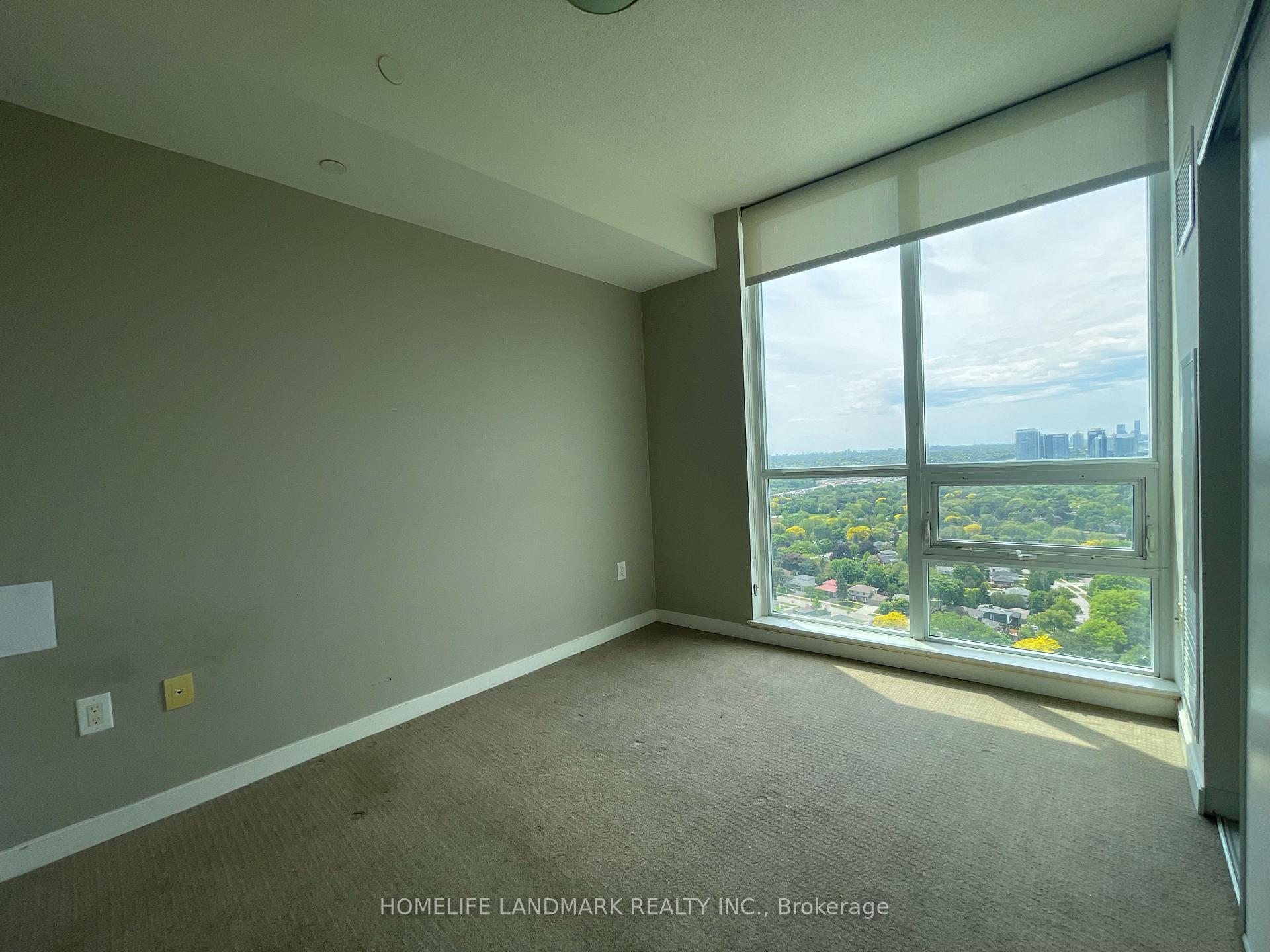2 Bedrooms Condo at 66 Forest Manor, Toronto For sale