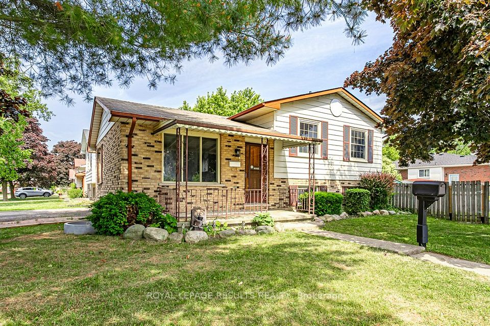 1 Vanier