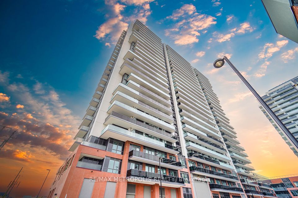 2545 Simcoe