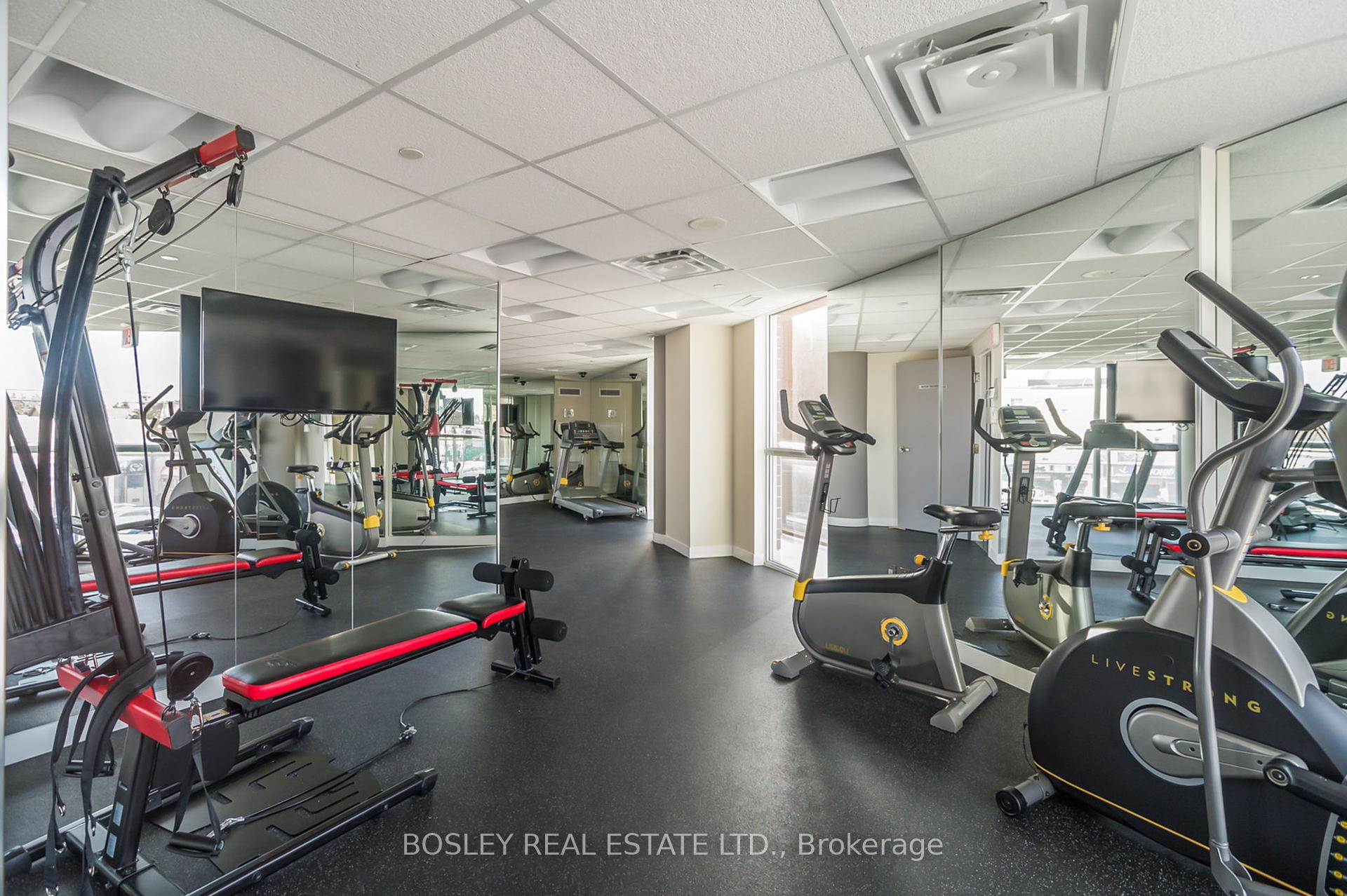 2 Bedrooms Condo at 5101 Dundas, Toronto For sale