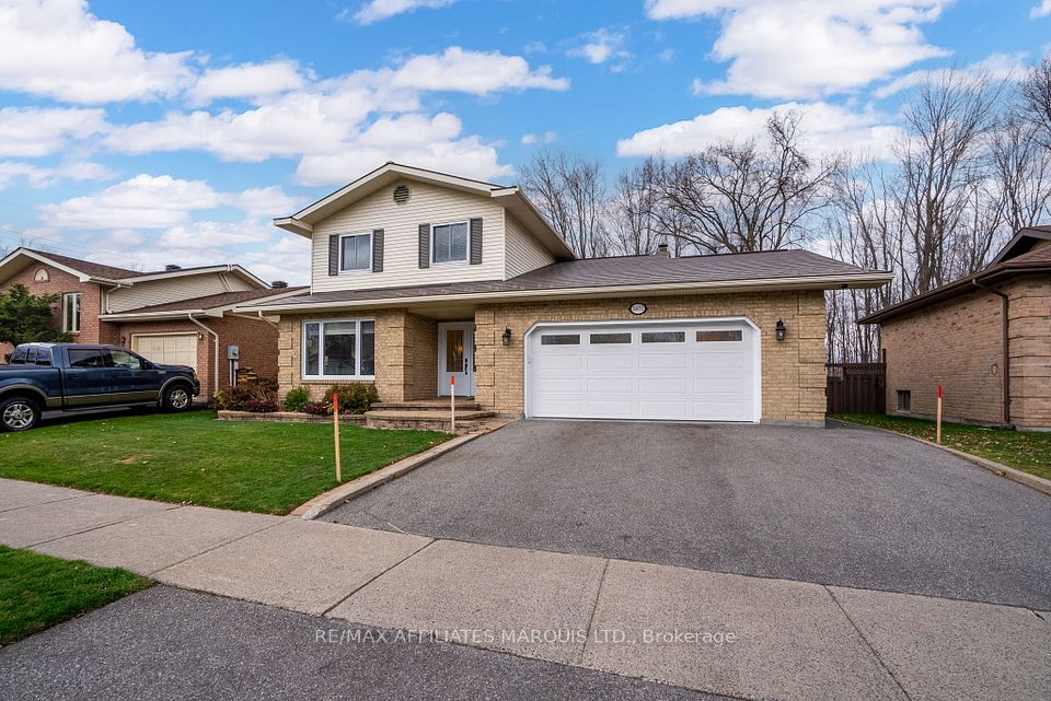 1402 HOLY CROSS
