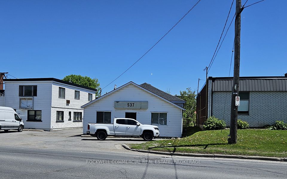 537 Montreal