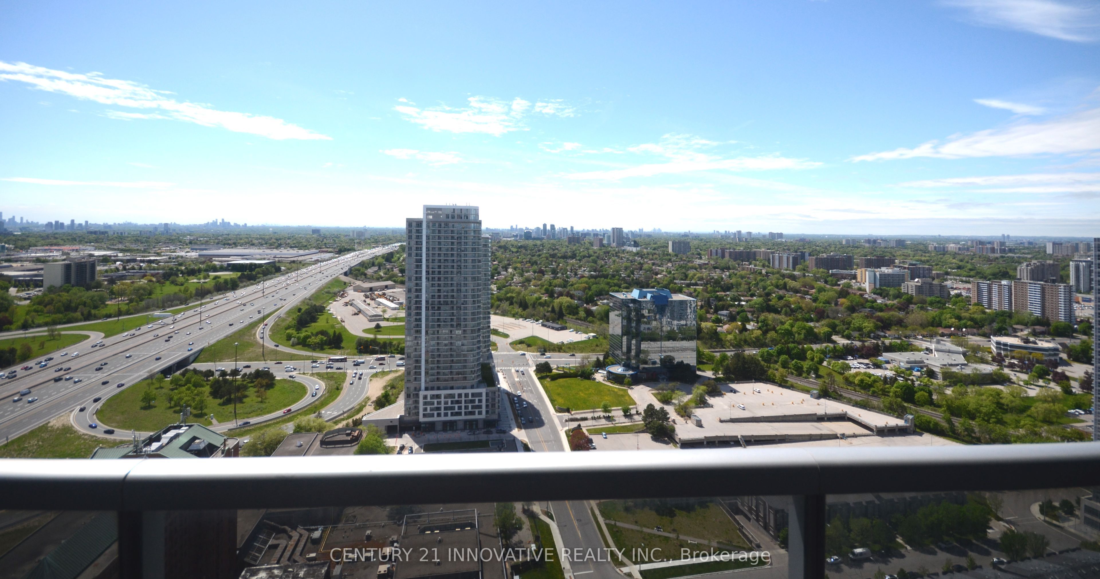 135 Village Green Square, #3721