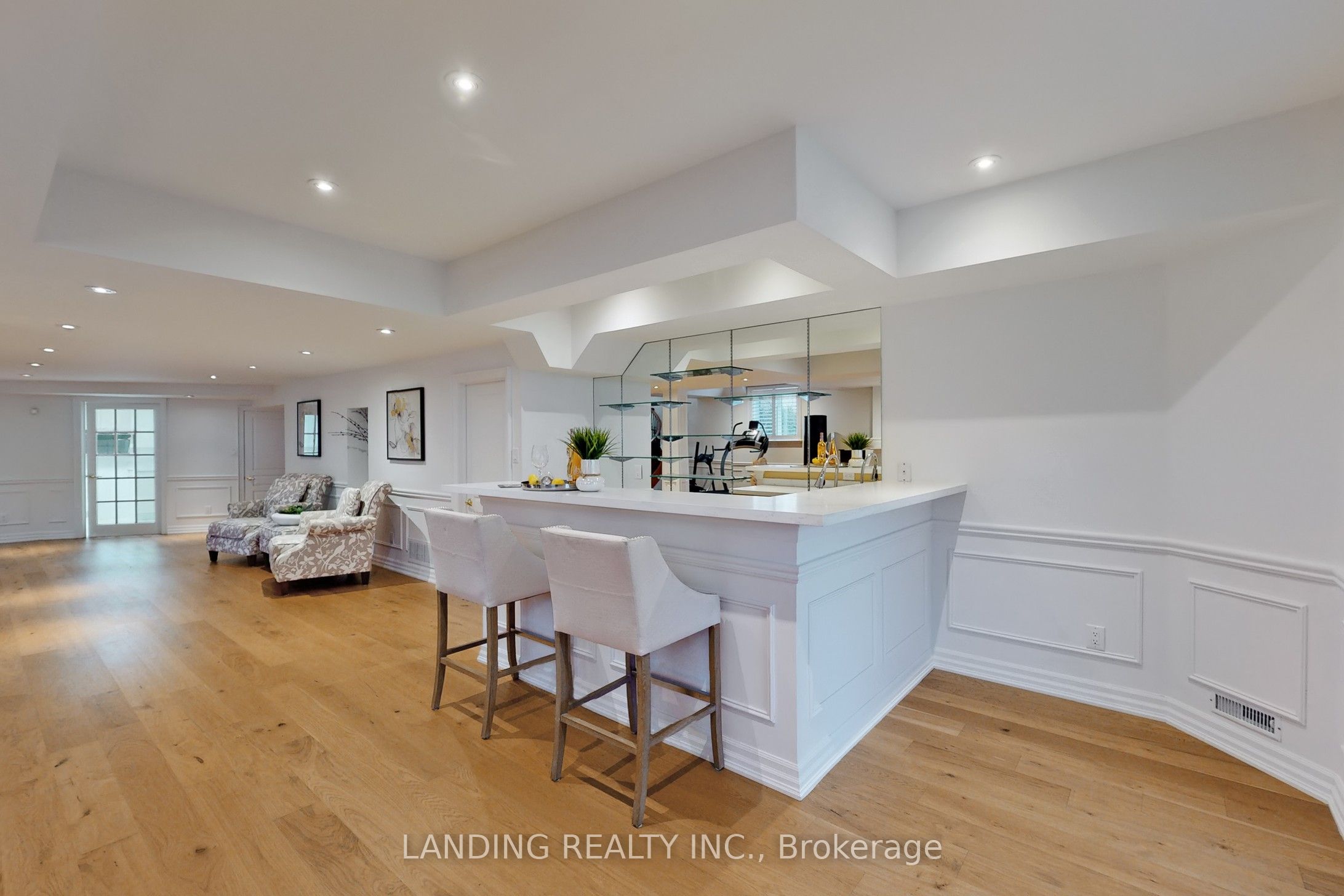 17 Claret Court